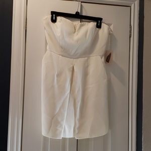 Strapless dress with tags